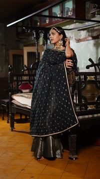 BLACK BANARASI  SHARARA SET